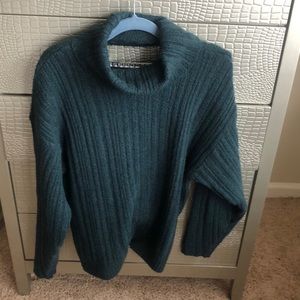 Green CAbi sweater size small
